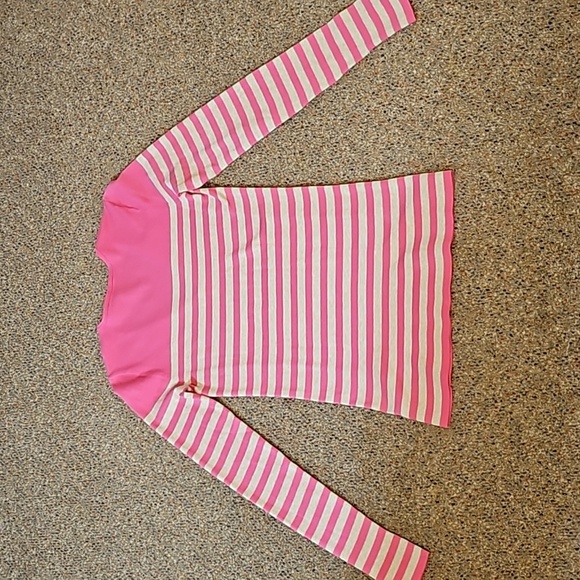 Lilly Pulitzer V-Neck Sweater! Worn Once!! - Picture 11 of 12